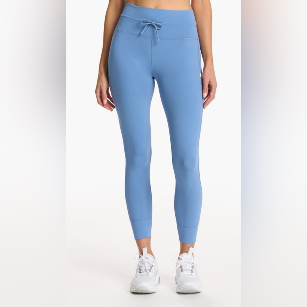 NWT Vuori Daily Leggings Isle Blue Size M - Picture 5 of 10